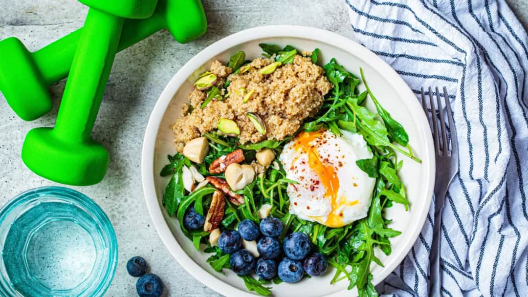 Co jeść po treningu biegowym, aby szybko zregenerować siły?